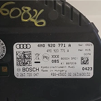 AUDI Q7 4M  Tachometr Přístrojová deska - 7