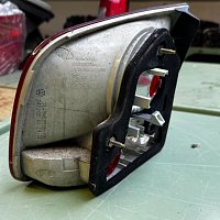 Vnitřní levé zadní světlo VW Touareg I (7L) 7L6945093H - 3