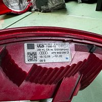 4F5 945 096 D  AUDI A6 4F SEDAN LIMUZÍNA - 5