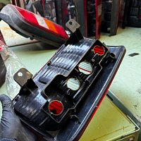 VW Caddy 2K originální zadní světlo - 3