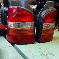 Sada zadních světel levá pravá 12V P21/4W P21W HELLA pro VW TRANSPORTER a další - 3