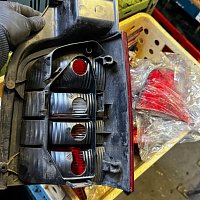 Sada zadních světel levá pravá 12V P21/4W P21W HELLA pro VW TRANSPORTER a další - 4