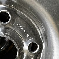 Volkswagen Tiguan 2010 rezervní kolo 5N0601027A - 4