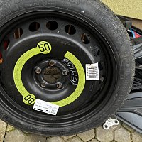 Volkswagen Tiguan 2010 rezervní kolo 5N0601027A - 8