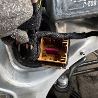 VW T5 2.0TDI Multivan Motorek spouštěče oken  Dveře spolujez pravé přední - 3