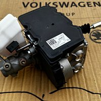 4M0 614 105 AA posilovac brzd (elektromechanicky) D - 05.02.2024>> - 2