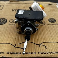 4M0 614 105 AA posilovac brzd (elektromechanicky) D - 05.02.2024>> - 4