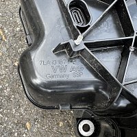 7LA131877E Nádrž na AdBlue VW  Transporter T6 - 9