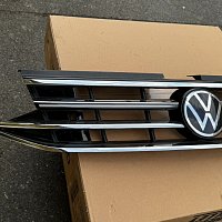MŘÍŽKA CHLADIČE PRO VOLKSWAGEN TIGUAN - 2
