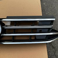 MŘÍŽKA CHLADIČE PRO VOLKSWAGEN TIGUAN - 4