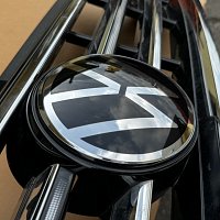 MŘÍŽKA CHLADIČE PRO VOLKSWAGEN TIGUAN - 17
