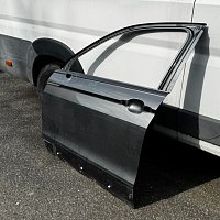 LEVÉ PŘEDNÍ DVEŘE ŘIDIČ  - VW Tiguan 5NA - 4
