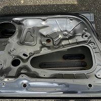 LEVÉ PŘEDNÍ DVEŘE ŘIDIČ  - VW Tiguan 5NA - 8