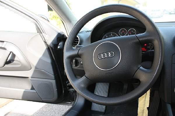 AUDI A3 8P0 2005 NÁHRADNÍ DÍLY BARVA LZ9W  - 10