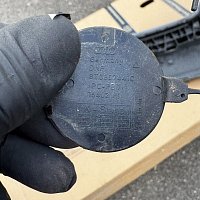 Krytka tažného oka  HNĚDÁ  8T0 807 441 C  GRU - 2