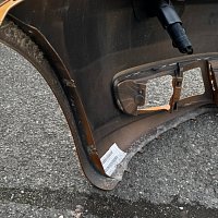 VW Touran (1T1) Přední nárazník  OSTŘIKY - 11