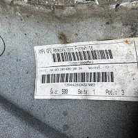 1T0 807 241 C  Kryt pro tažné oko vpravo vpredu - 10