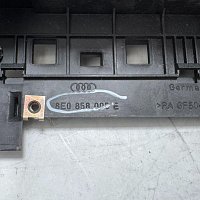 Audi A4 B6 B7 8E, rámeček palubní deska střed rádio navi - 2