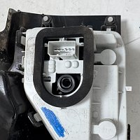 Držák žárovky zadního světla, pravý, VW T-cross 1.0 TS - 3