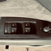 tapecirunk dveří levé přední dveře  AUDI  Q7 2009 - 5