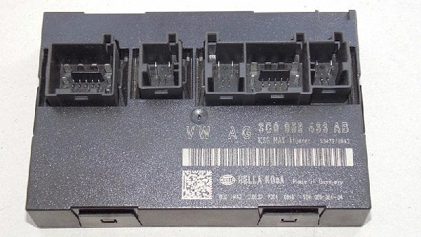 3C0 959 433AB  Řídicí modul komfortu centrálního zamykání VW Passat B6 TDI