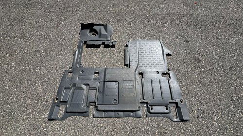 PODLAHOVÁ GUMA FIAT DUCATO 2006 - 2014  /  250