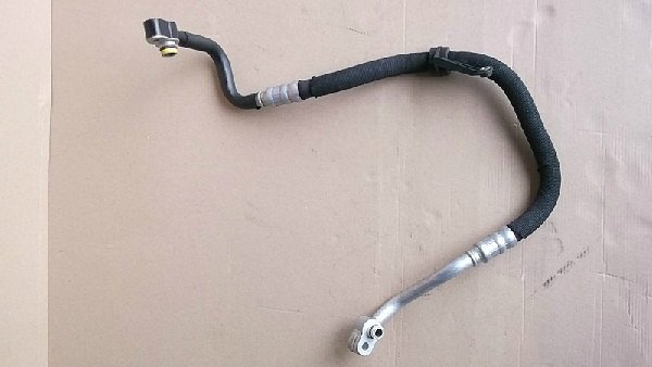 4F0 260 701 S  hadice klimatizace AUDI A6 4F C6 
