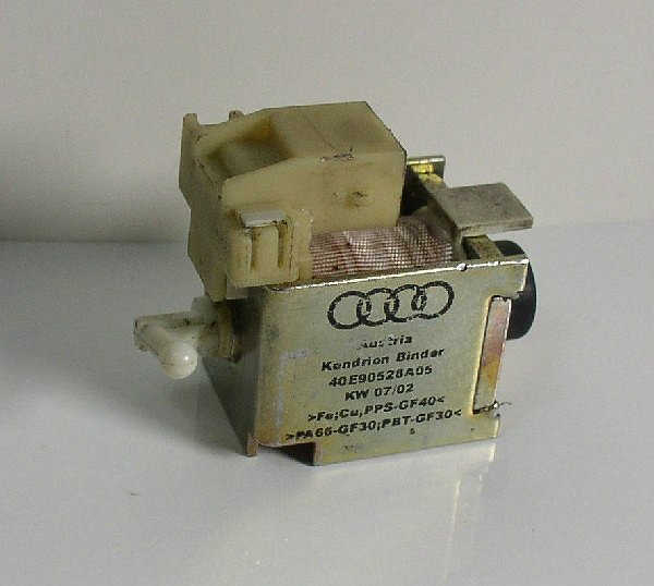 40E90528A05  AUDI A4 B6 2003  Kendrion Binder 