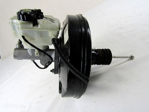 VW  Golf 5 6  1K   Brzdový válec  Posilovač brzd podtlakový