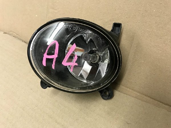  8T0 941 700 AUDI A4 Q5 B8 8R 8K Mlhovka mlhové světlo přední Pravá strana - spolujezdec