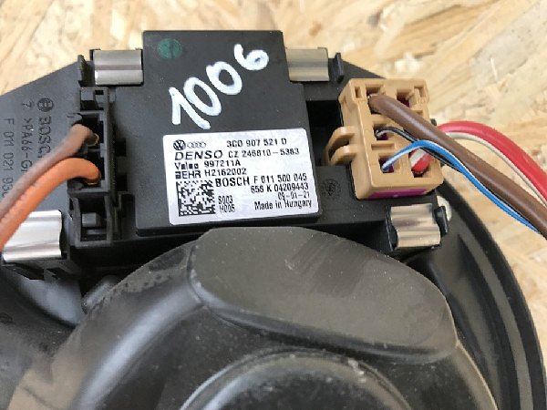 3C0 907 521D  předřadný odpor motorku topení / klimatizace