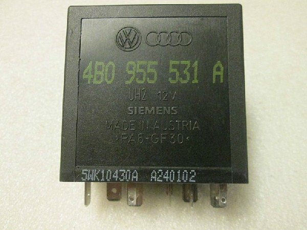 4B0 955 531A relé 377  VW Audi Relé stěračů a ostřikovačů č.377