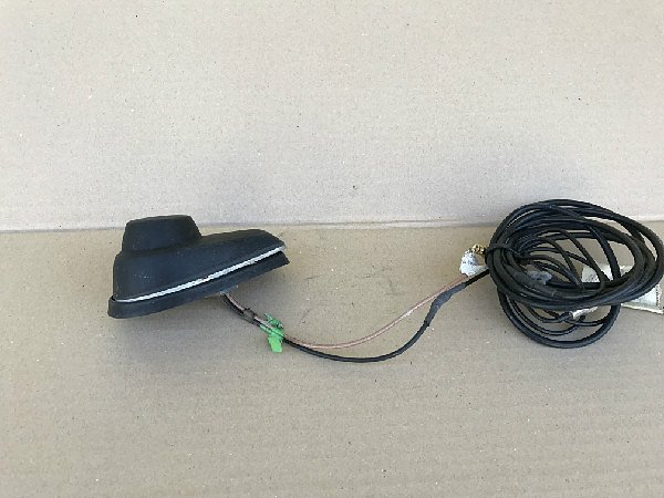 7H0 035 507A  Anténa GPS navigace  VW T5 Multivan 2004 - 2010