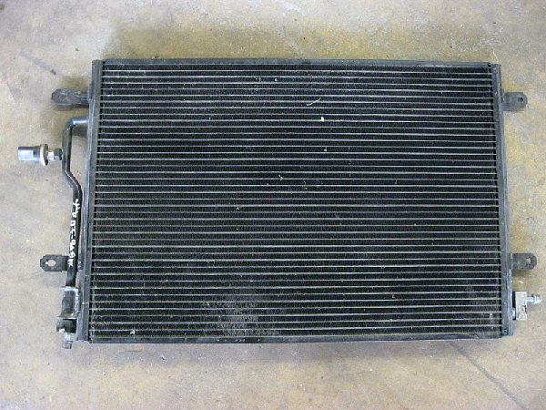  8E0 260 401B  Klima kondenzátor , klima chladič  AUDI A4  8E 2001 - 2004