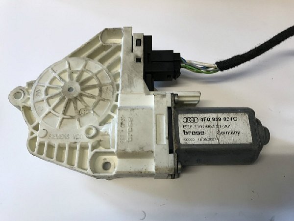 Motor stahování okna  4F0 959 801C  A6 4F 2006 - 2010 