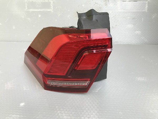 5NA 945 095 C VW Tiguan 5N   Svítilna Vnější zadní světlo lampa LED  Levá zadní venkovní LZ