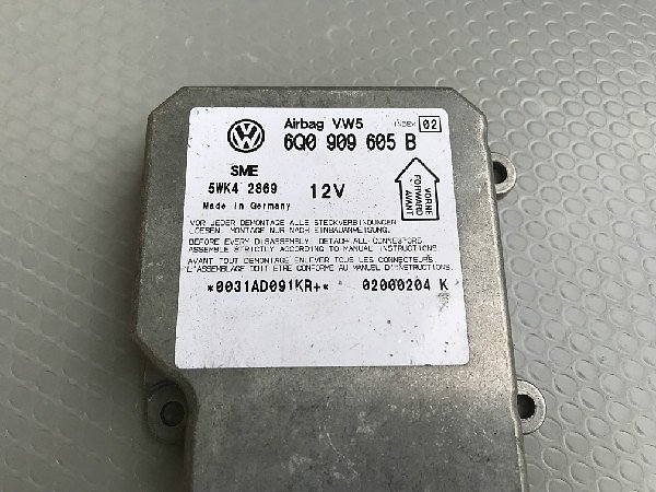 6Q0 909 605B VW Audi Škoda Řídící jednotka airbagu  Airbagová jednotka