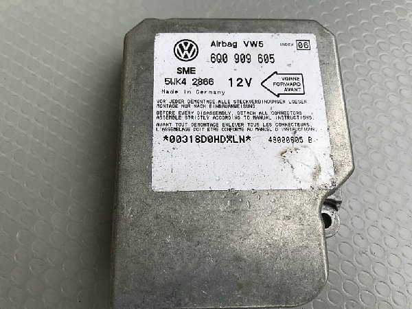  6Q0 909 605 VW Audi Škoda Řídící jednotka airbagu  Airbagová jednotka