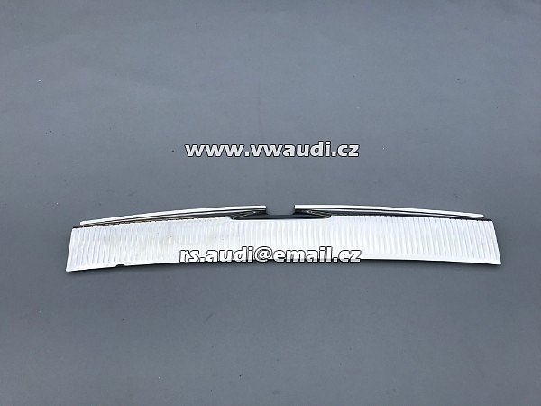 7H5  863 459 B VW T5 T6 Multivan / Camper California práh lišta do kufu nákladového prostoru  z nerezové oceli Originální ochranný chrom