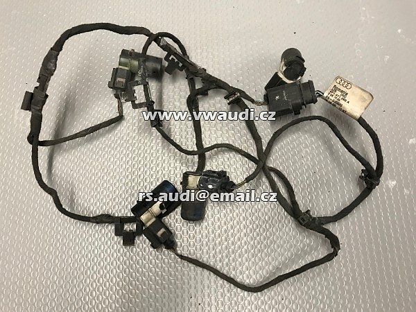 4F1 971 095 A  Kabeláž  kabel svazek  svorkovnice kabely k parkovacím čidlům Přední nárazník PDC  A6 C5 4F 2005 - 2010