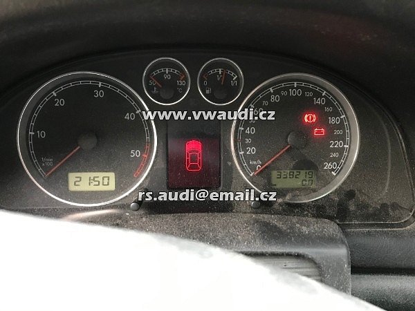 Tachometr  Passat kombi 2003 1,9  TDI 3B0