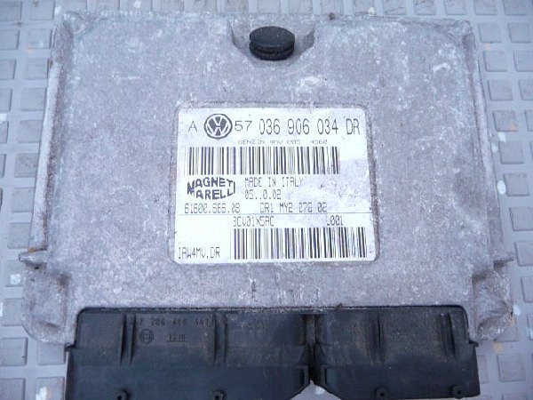 Řídící jednotka motoru 1,6 16V 036 906 034 DR / 61600.666.08