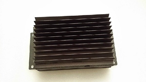  Bose Audi A8 Zesilovač 4D0 035 225