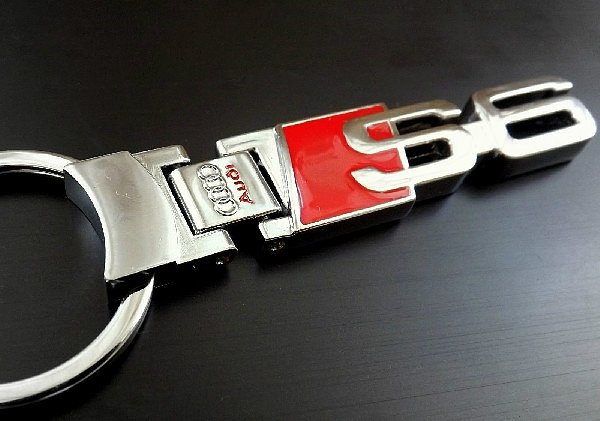 Přívěšek na klíče AUDI S6