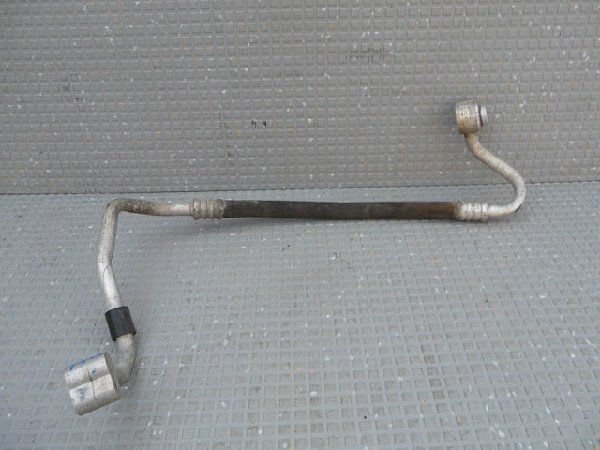 Hadice ,7E0 820 744C  trubka klimatizace VW T5 2,5 TDI
