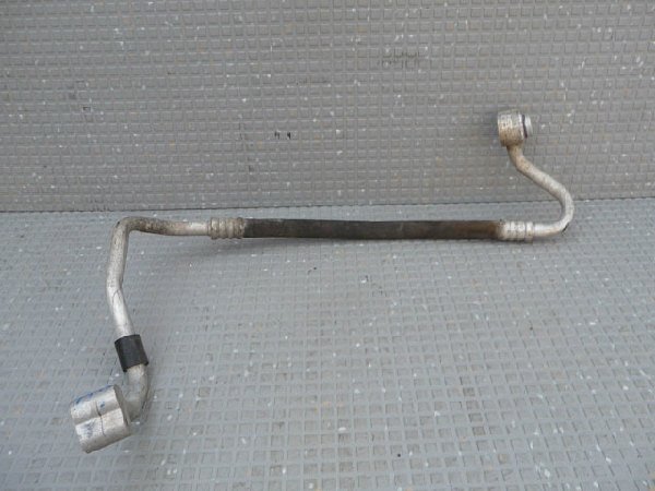 Hadice ,7E0 820 744C  trubka klimatizace VW T5 2,5 TDI  