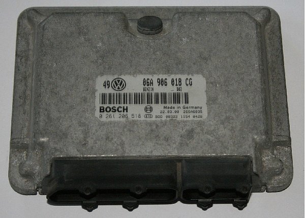  VW Golf 4 1,8 T - 06A 906 018CG ŘÍDÍCÍ JEDNOTKA 