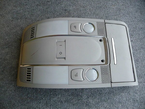 Stropní  panel , svítilna Audi A6 4F 2006