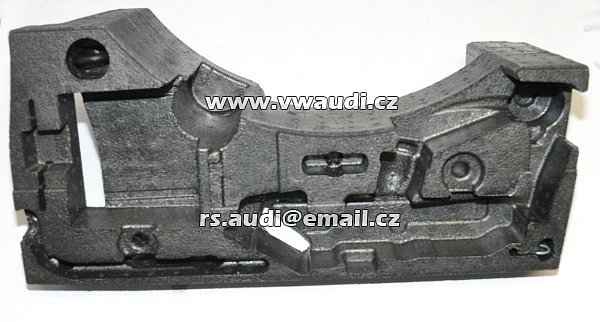 3C5012115D Výplň box na nářadí  PASSAT 3C B6 2006 - 2010 u rezervního kola 