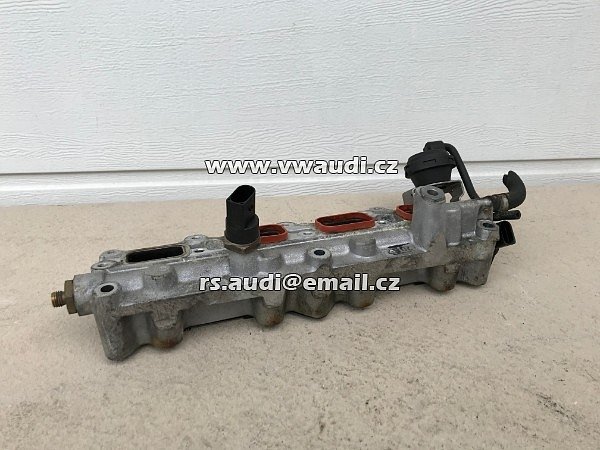 03C 133 204 A3 Octavia Eos Golf Jetta 1,6 BLF  Vstřikovací lišta sacího potrubí sacího potrubí sání 